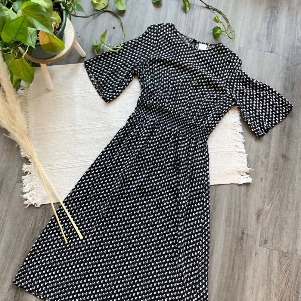 H&M Boho Short Sleeve Black and White Dress